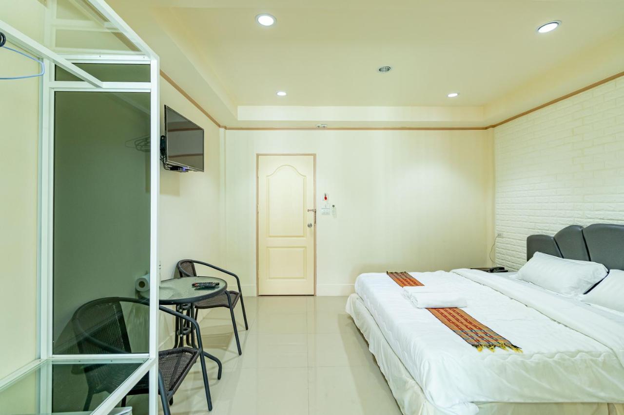 Ice Residence Hotel Bang Sao Thong Eksteriør billede